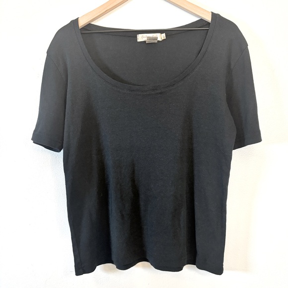 Fresh Produce Women’s Black Scoop Neck Fitted Short Sleeve T-Shirt Large Cotton - Picture 1 of 6
